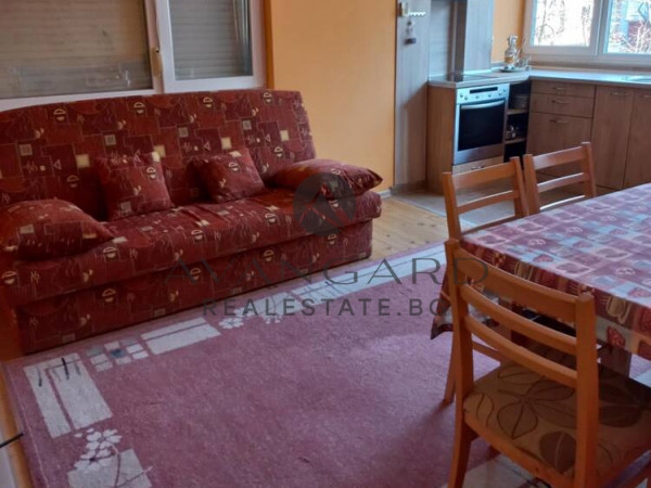 Three -bedroom with parking space + Studio Kamenitsa 2