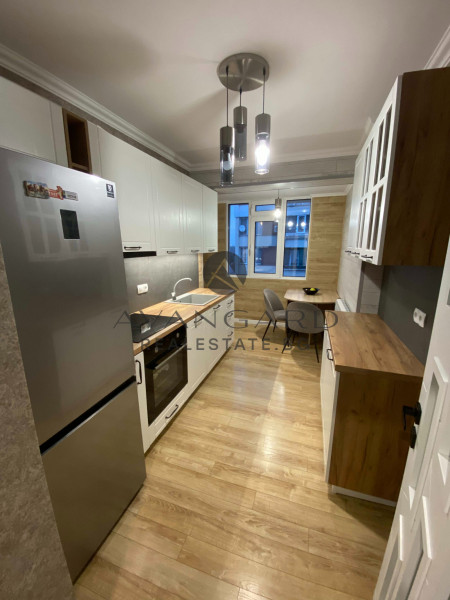 Luxury two -bedroom apartment to Mall Plovdiv