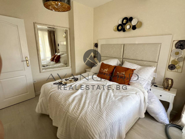 Luxury two -bedroom to second DCC