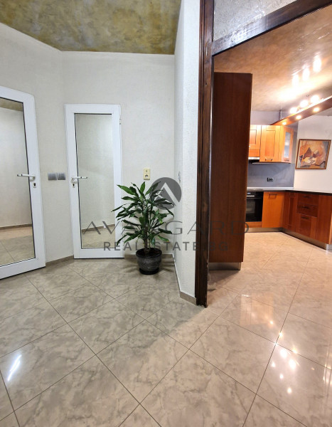 Three -bedroom Thrace