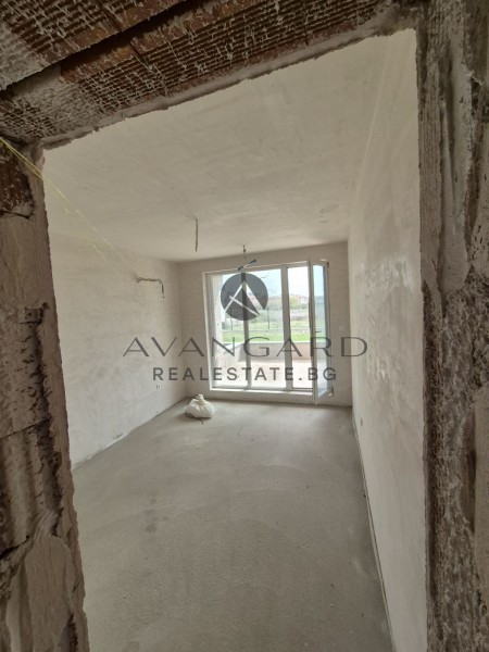 Two -bedroom apartment with yard / Kyuchuk Paris