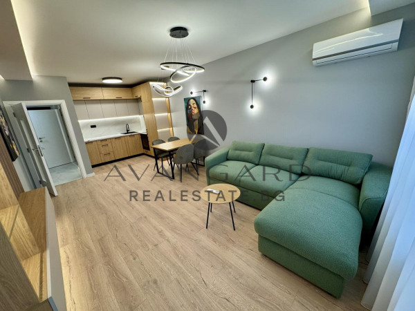 Луксозен двустаен Христо Смирненски