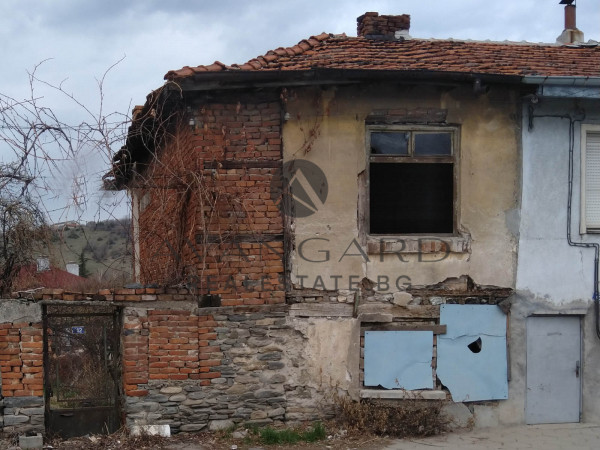 Къща в с.Първенец