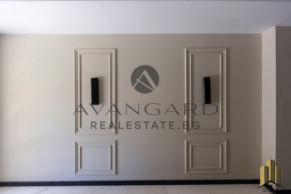 BEFORE ACT 16! Three-room Ostromila