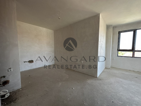 One -bedroom in front of act16 / parking space in the price