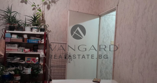 THREE-ROOM APARTMENT! THRACIA!