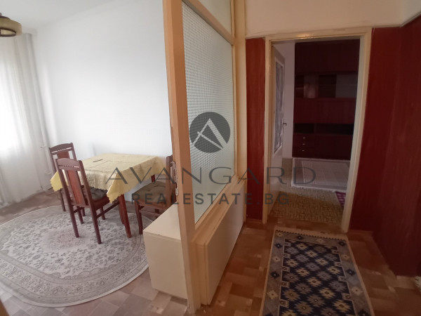 Four -bedroom furnished! Sunrise!