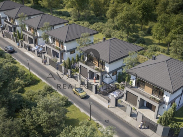 САМОСТОЯТЕЛНИ КЪЩИ В КЮЧУК ПАРИЖ!