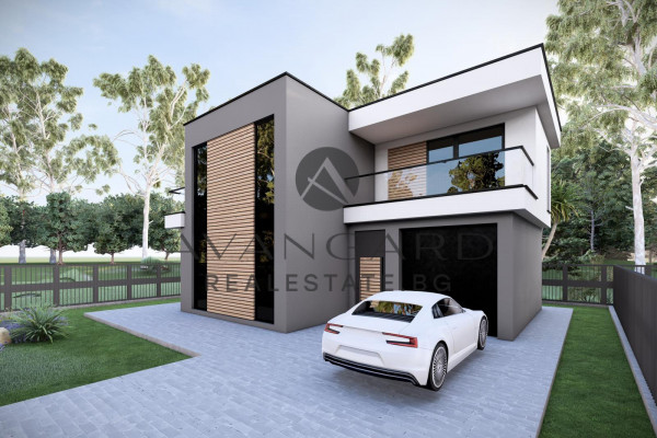 Separate house with yard + garage + two parking spaces