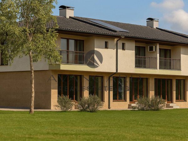 A single -family house with three parking spaces / Belashtitsa