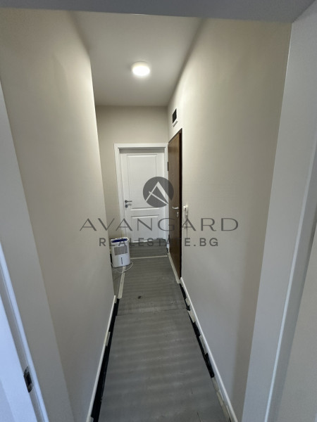 One -bedroom apartment with parking space / maraasha