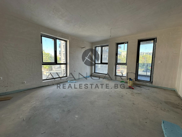 ACT 16 !!! SPACIOUS THREE-ROOM APARTMENT / SOUTH FACING / NEW LUXURY BUILDING