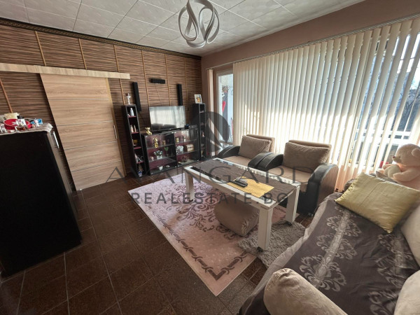 Three-bed