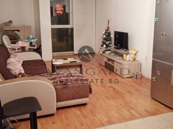 Furnished one -bedroom white birch