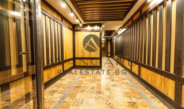 Обзаведен двустаен до Стоматологичен факултет