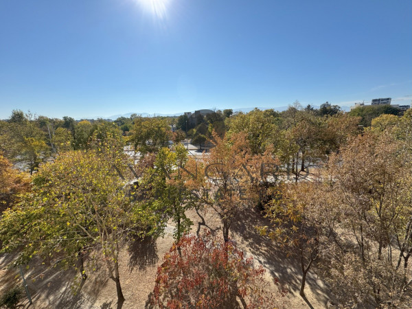 THREE BEDROOM FURNISHED! REAL SQUARE! SUNRISE