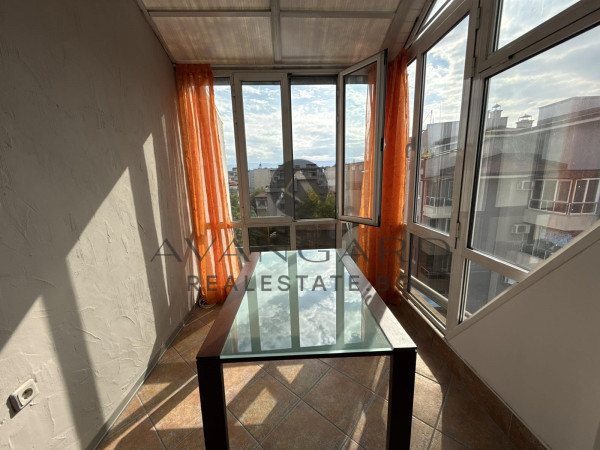 A three -bedroom furnished! Karshiyaka!