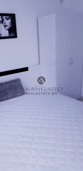 One -bedroom apartment to Novotel