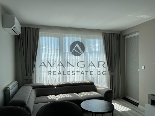 Design one -bedroom apartment / Smirnenski
