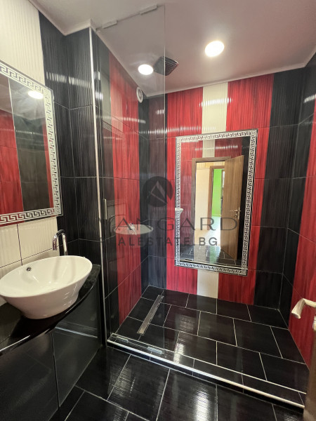 RENOVATED THREE-ROOM THRACIA
