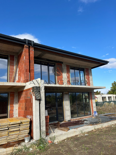 TWO TWIN HOUSES WITH ACT 14