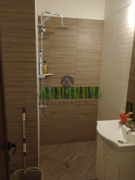 Top location! Two -bedroom apartment tet