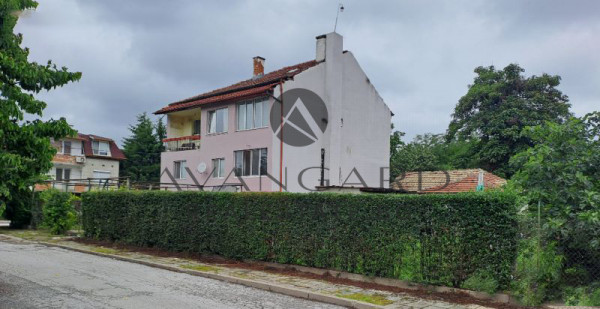 SINGLE-FAMILY HOUSE PROSLAV quarter