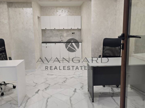 ОБЗАВЕДЕН ОФИС / КЪРШИЯКА