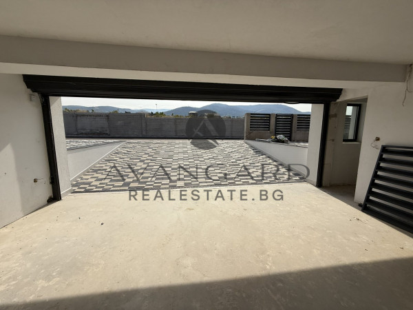 САМОСТОЯТЕЛНА БУТИКОВА КЪЩА С ПАНОРАМНА ГЛЕДКА! БЕЛАЩИЦА!