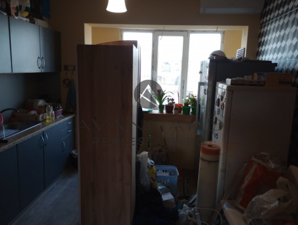 Top location! Two -bedroom apartment tet