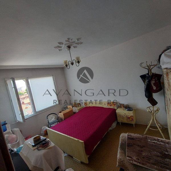 Two -bedroom apartment