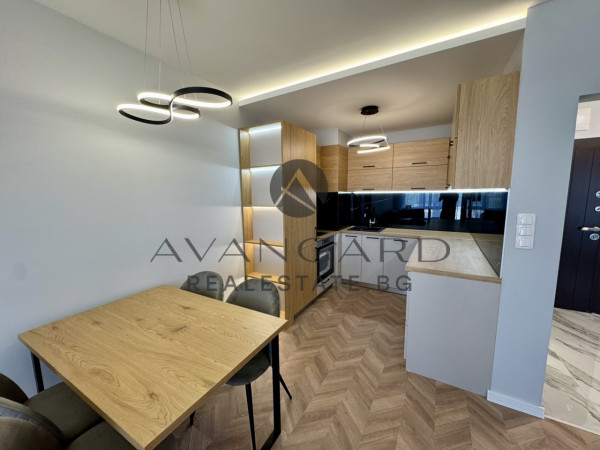 Luxury two -bedroom Hristo Smirnenski