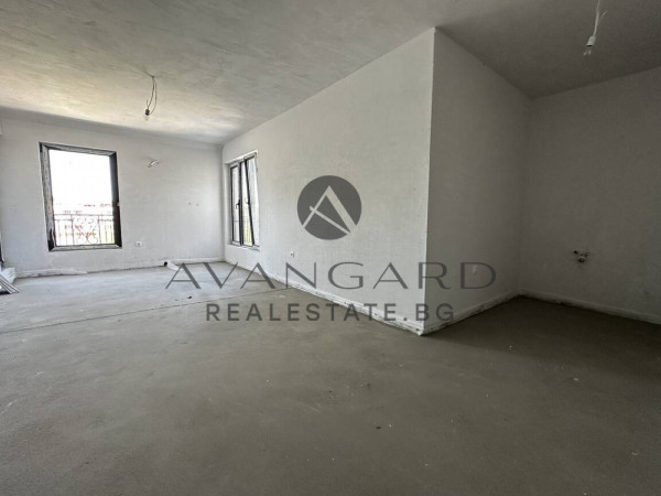 One bedroom apartment with 30 sq.m. Hall / Ostromila