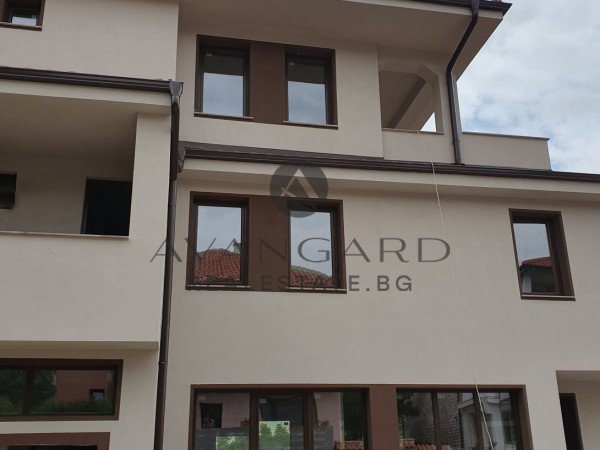 House in the center of Markovo!