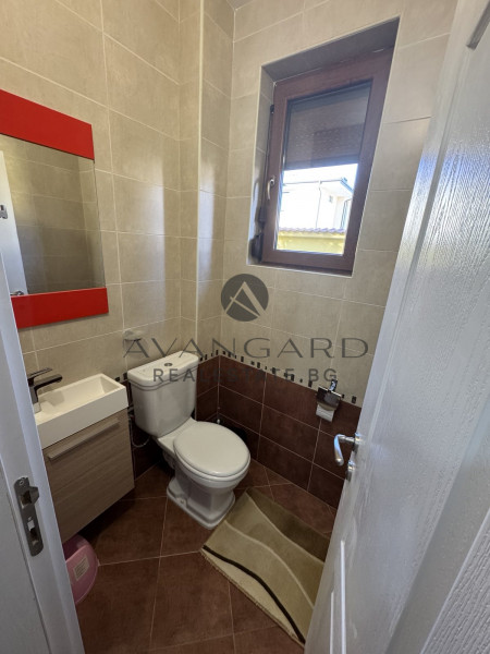 DETACHED LUXURY HOUSE WITH YARD IN OSTROMILA!!!