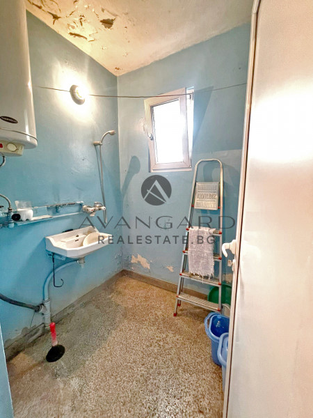 ТРИСТАЕН РЕАЛНА КВАДРАТУРА НЕПТУНА