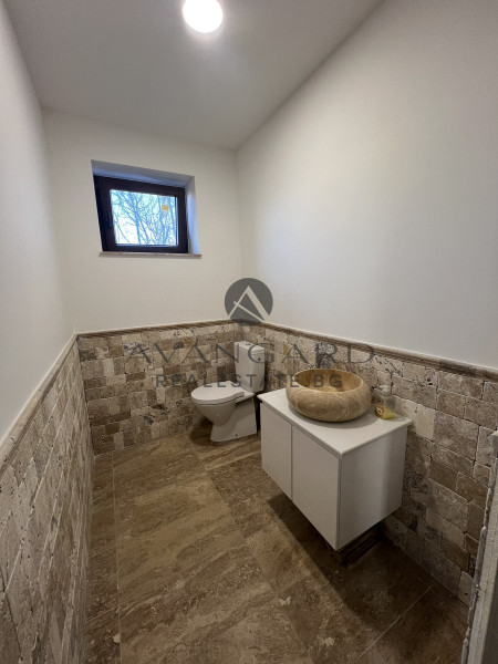 Detached two-story house with deed 16 in Krumovo