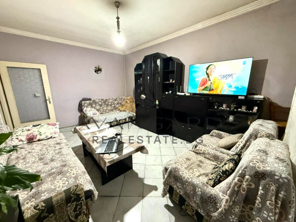 Three-room REAL SQUARE SQUARE POST OFFICE