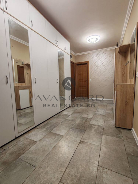 ДВУСТАЕН ОБЗАВЕДЕН/ МАРКОВО