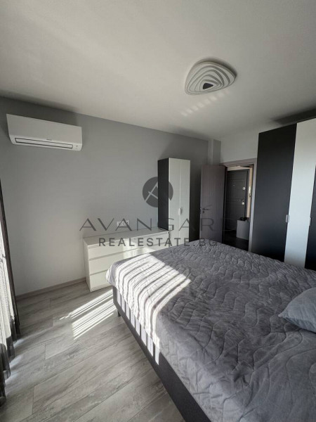 ОБЗАВЕДЕН ДВУСТАЕН АПАРТАМЕНТ В ЛУКСОЗНА СГРАДА