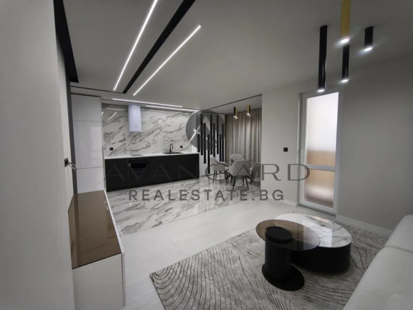 Luxury two -bedroom Hristo Smirnenski