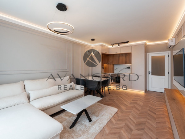 LUXURY TWO-ROOM APARTMENT