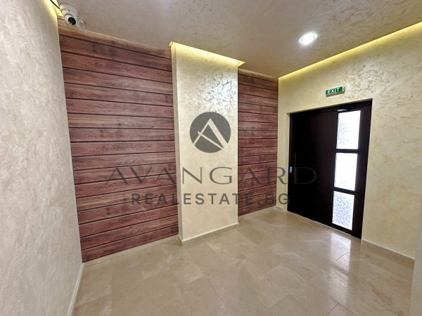 Двустаен Коматевско шосе