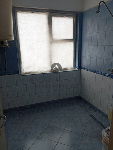 Two -bedroom / real square footage
