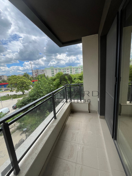 Luxuriously furnished turnkey two -bedroom apartment/ Smirnenski