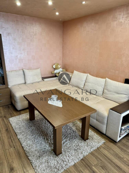 Stylishly furnished to Vasil Kolarov