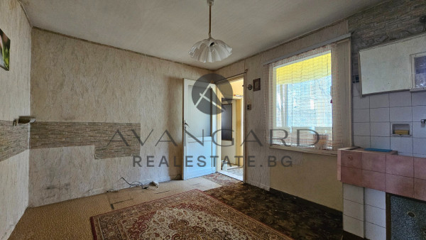 Floor of SUPERCENTER House