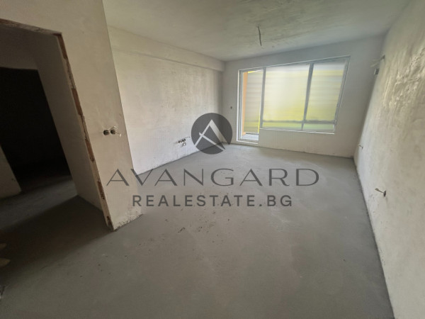 Barred one -bedroom in front of Act 16
