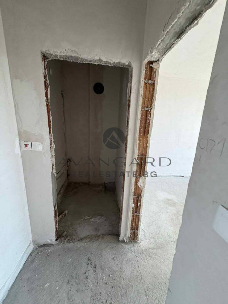 ПРОСТОРЕН ТРИСТАЕН С АКТ16 / НОВА СГРАДА