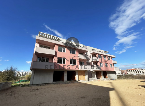 NEW MODERN BUILDING IN OSTROMILA